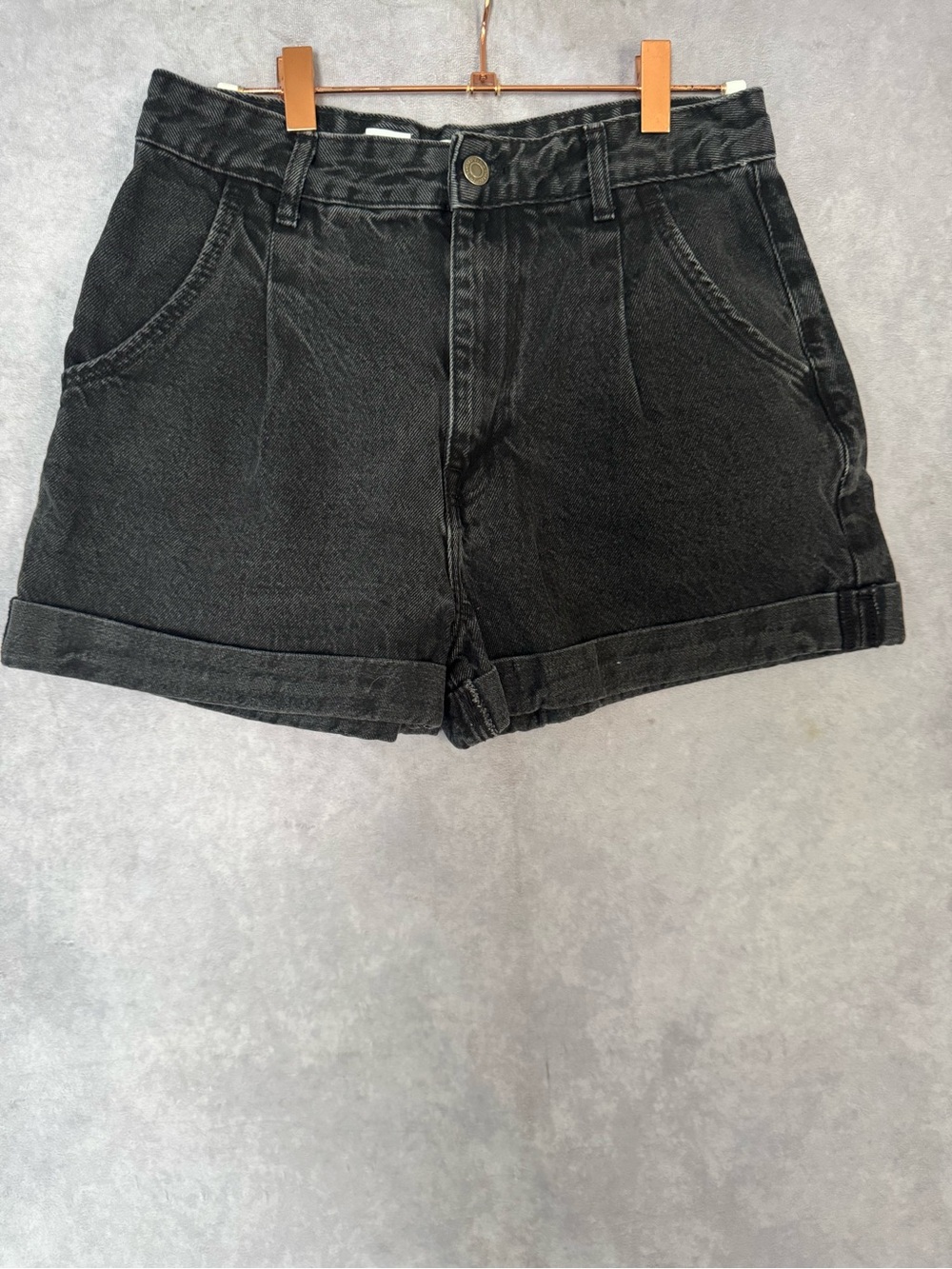 Bershka Mom Black High-Rise Cuffed Denim Shorts